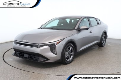 Used 2025 Kia K4 LXS