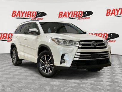 Used 2017 Toyota Highlander XLE