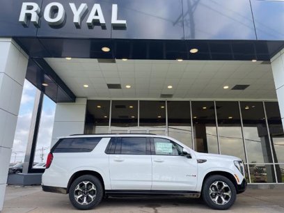 New 2025 GMC Yukon XL AT4 Ultimate w/ LPO, Floor Liner Package