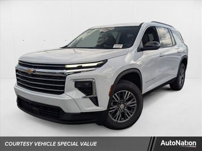 New 2025 Chevrolet Traverse LT
