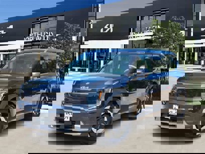 Certified 2025 Kia EV9 Wind