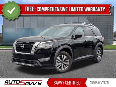 Used 2023 Nissan Pathfinder SL
