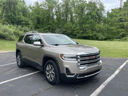 Certified 2022 GMC Acadia SLE w/ Driver Convenience Package