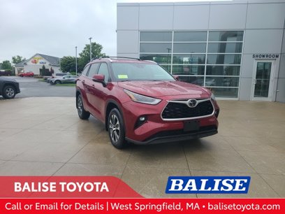 Used 2021 Toyota Highlander XLE