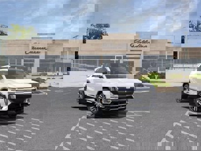 New 2025 Cadillac Lyriq Luxury