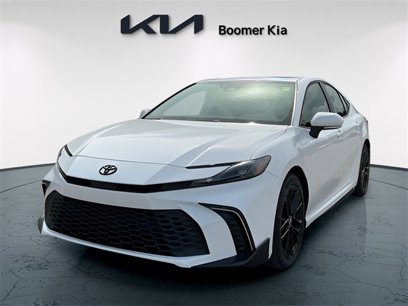 Used 2025 Toyota Camry SE