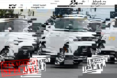 New 2025 Kia Soul LX