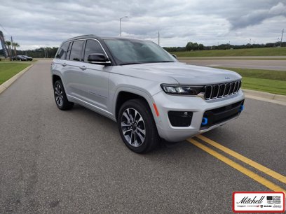 Certified 2024 Jeep Grand Cherokee Overland w/ Advanced Protech Group III