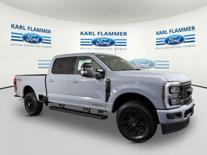 New 2025 Ford F250 Lariat w/ Black Appearance Package
