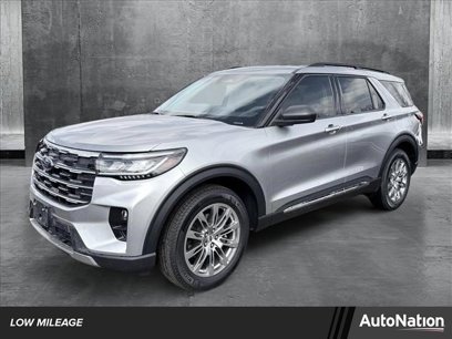 Used 2025 Ford Explorer Active w/ Active Comfort Package