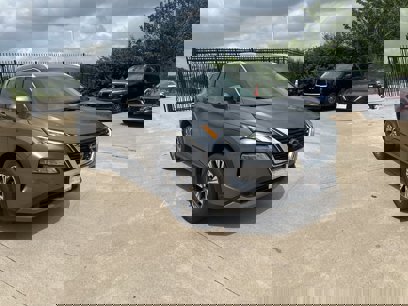 Certified 2022 Nissan Rogue SV w/ SV Premium Package