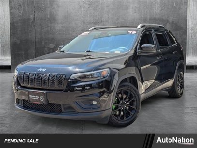 Used 2019 Jeep Cherokee Latitude w/ Popular Appearance Group