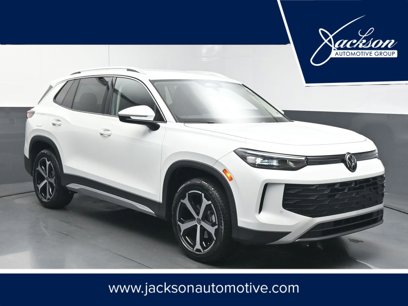 New 2025 Volkswagen Tiguan SE