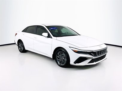 Certified 2024 Hyundai Elantra Blue