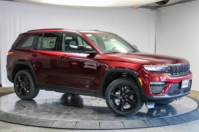 New 2025 Jeep Grand Cherokee Limited w/ Black Appearance Package