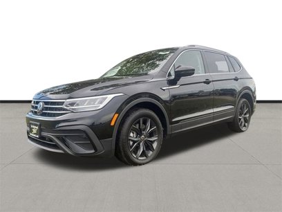New 2024 Volkswagen Tiguan SE