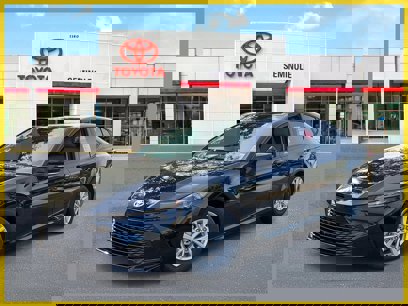 New 2025 Toyota Camry LE