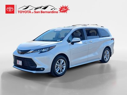 Certified 2025 Toyota Sienna XLE