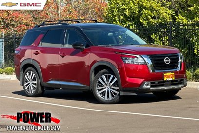 Used 2022 Nissan Pathfinder Platinum w/ Cargo Package