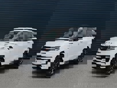 New 2025 Land Rover Range Rover Sport