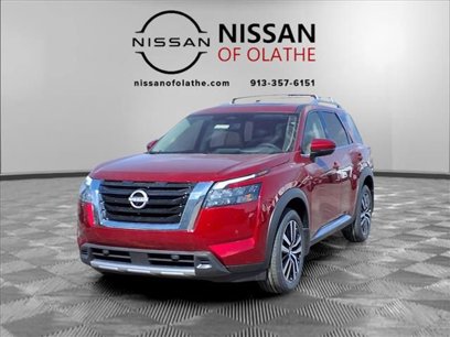 New 2025 Nissan Pathfinder Platinum w/ Cargo Package