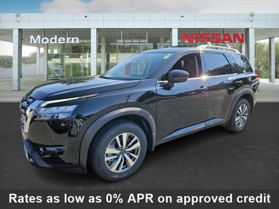 New 2025 Nissan Pathfinder SL