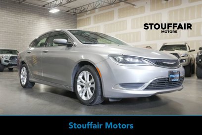 Used 2015 Chrysler 200 Limited w/ Convenience Group