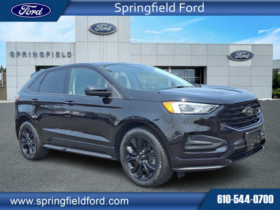 Used 2022 Ford Edge SE w/ Black Appearance Package