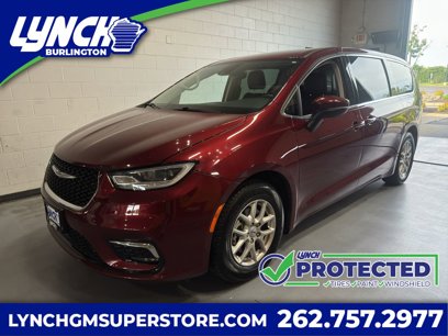 Used 2023 Chrysler Pacifica Touring-L