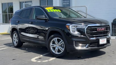 Used 2024 GMC Terrain SLE