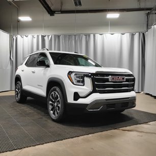 New 2025 GMC Terrain Elevation w/ Elevation Premium Package