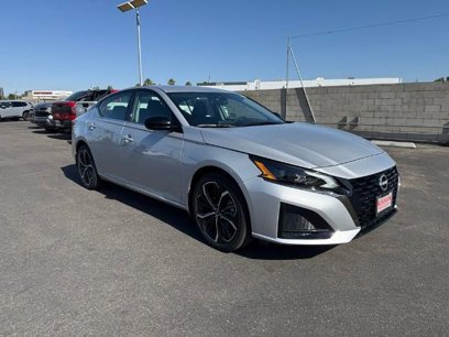 New 2025 Nissan Altima 2.5 SR