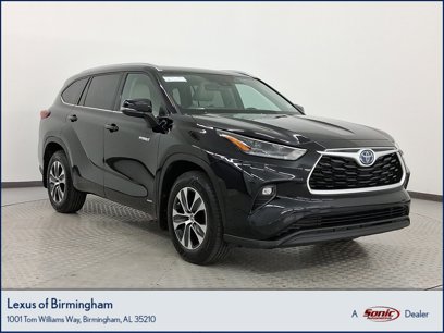 Used 2021 Toyota Highlander XLE