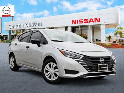 New 2025 Nissan Versa S w/ Trunk Package