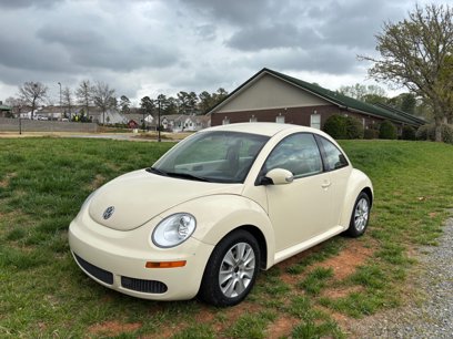 Used 2009 Volkswagen Beetle S