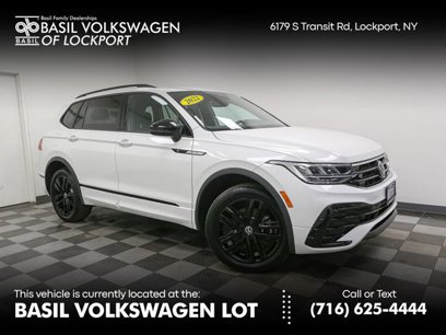 Certified 2022 Volkswagen Tiguan SE R-Line