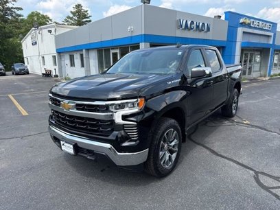 New 2025 Chevrolet Silverado 1500 LT