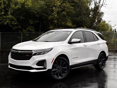 Certified 2023 Chevrolet Equinox RS w/ LPO, Floor Liner Package