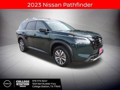 Certified 2023 Nissan Pathfinder SL w/ SL Black Package