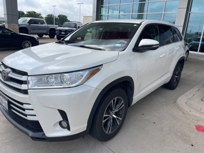 Used 2017 Toyota Highlander Plus