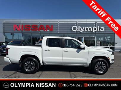 New 2025 Nissan Frontier SL