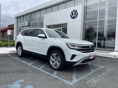 Used 2021 Volkswagen Atlas SE w/ Panoramic Sunroof Package