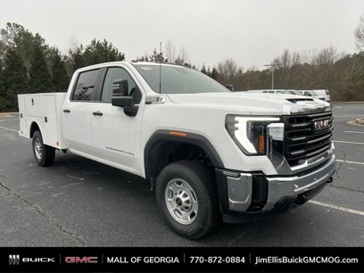 New 2024 GMC Sierra 2500 Pro w/ Convenience Package