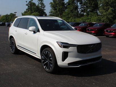 New 2026 Volvo XC90 B6 Plus w/ Protection Package Premier