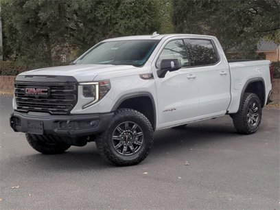 New 2024 GMC Sierra 1500 AT4X