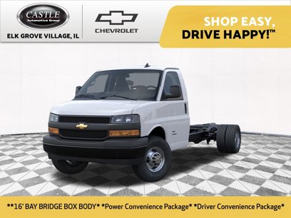 New 2025 Chevrolet Express 4500 Extended w/ Power Convenience Package