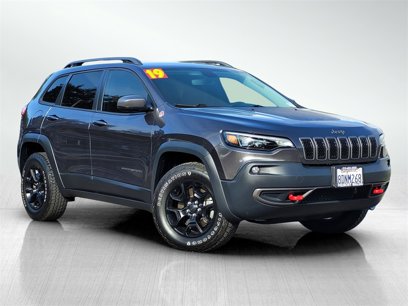 Used 2019 Jeep Cherokee Trailhawk