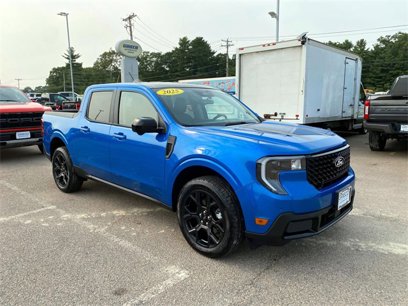 Used 2025 Ford Maverick Lariat w/ Black Appearance Package