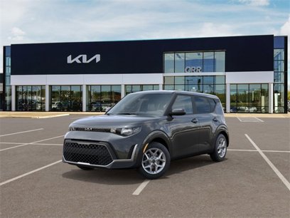 New 2025 Kia Soul LX