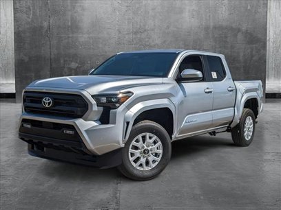 New 2025 Toyota Tacoma SR5